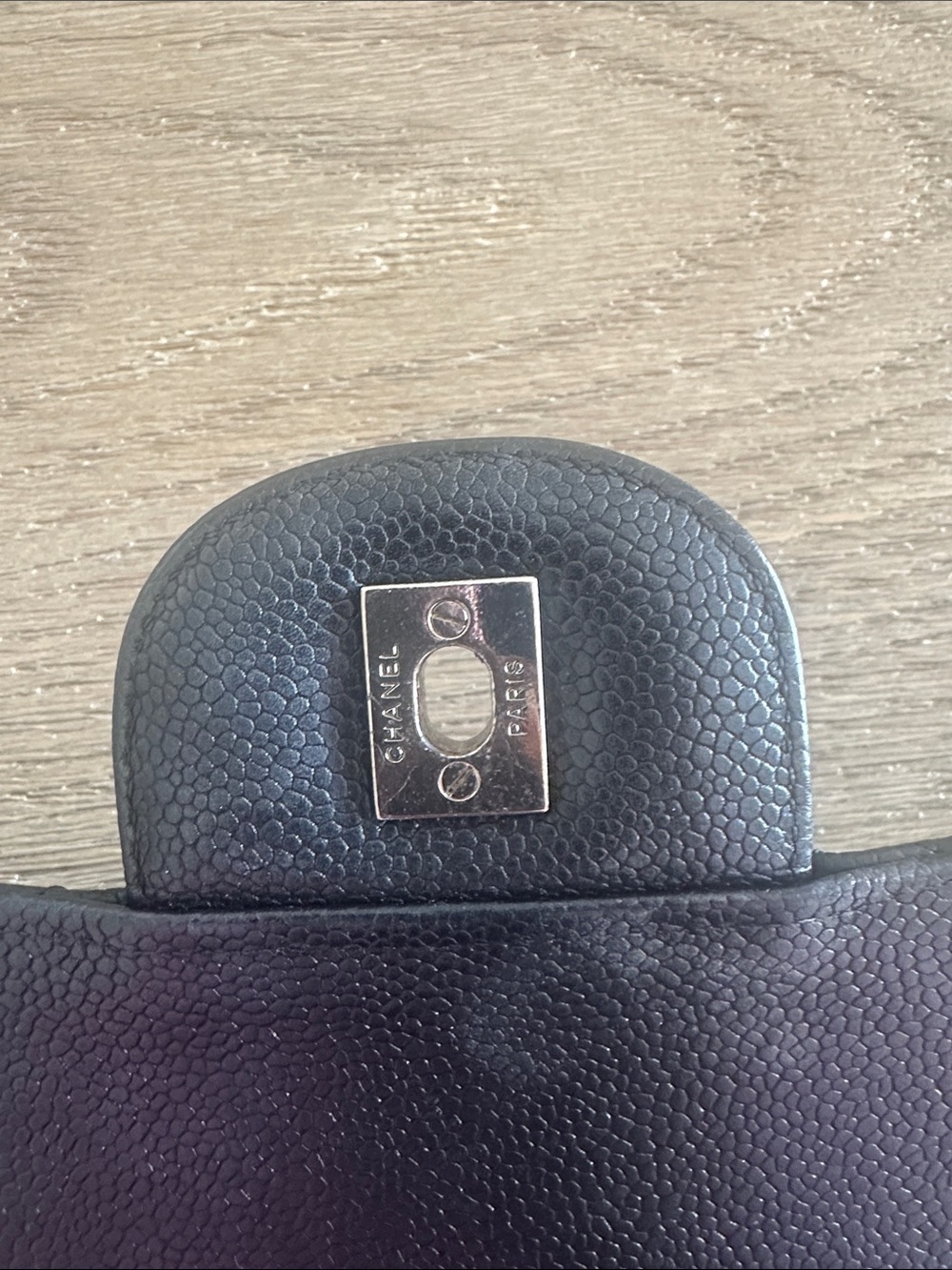 CHANEL Black Quilted Leather Shoulder Bag with Silver Chain - Picture 4 of 5
